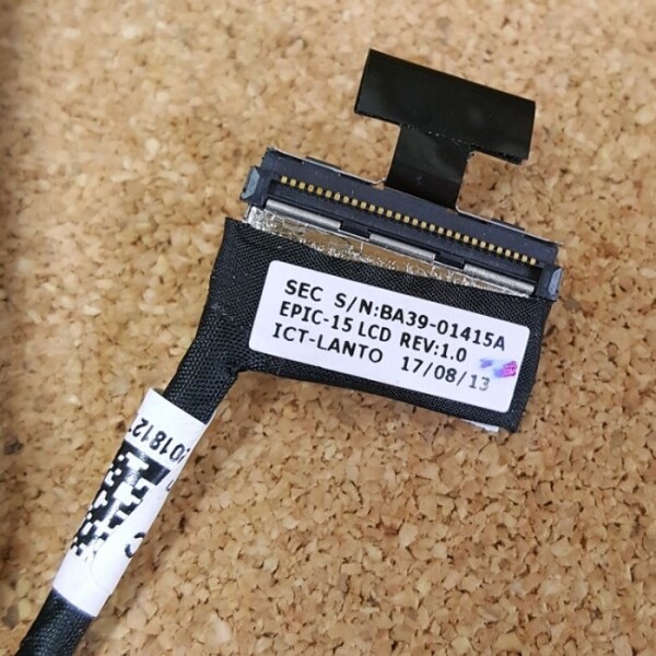 액정도매(LCD도매),액정 상반부 SAMSUNG SENS NT900X5N LCD ASSY White