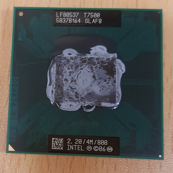 액정도매(LCD도매),CPU NT 인텔 Core2 Duo T7500 SLA44 SLAF8 2.2GHz 4M 800MHz CPU중고 인텔 노트북용