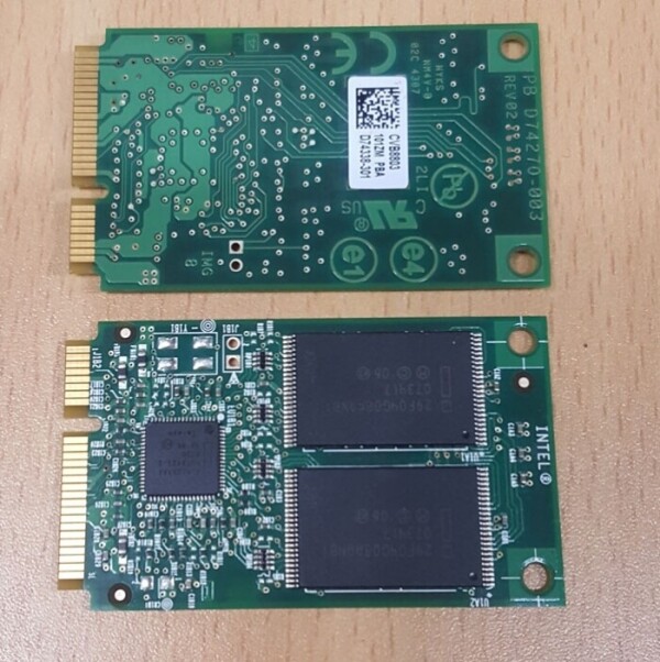 액정도매(LCD도매),인텔터보캐쉬메모리 1GB 미니플래쉬 D74338-301 Mini PCI-E 1024MB Card
