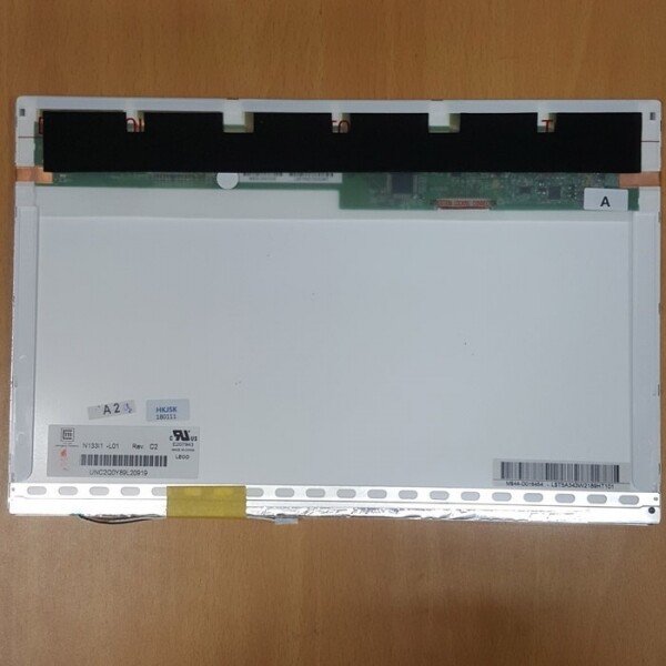 액정도매(LCD도매),N133I1-L01 REV.C2 CCFL 유광 중고 A 20P