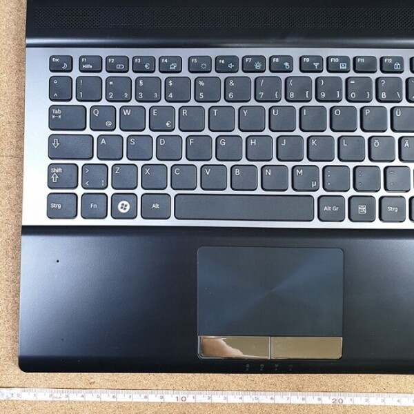 액정도매(LCD도매),본체상판 + C Case Samsung RC530 Black Palmrest C Cover Shell with Keyboard (중고)