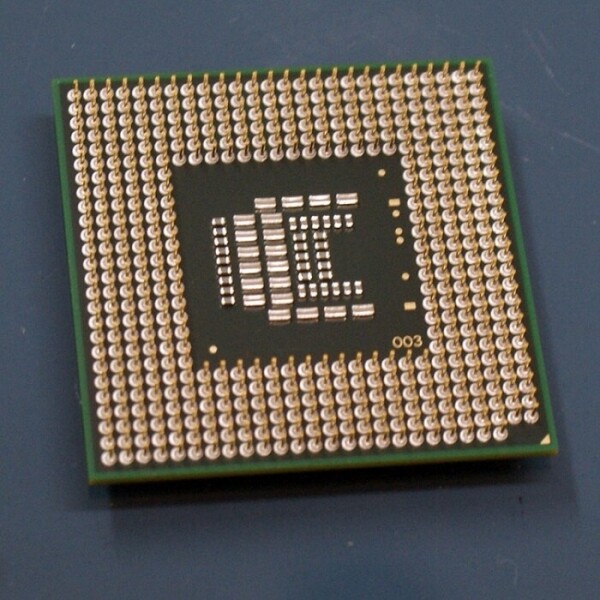 액정도매(LCD도매),중고CPU 코어2듀오 P8600 SLB3S SLGFD SLGA4 2.40G 3M 1066 인텔