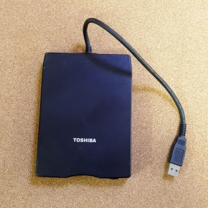 액정도매(LCD도매),외장FDD TOSHIBA PA3019U-1FDD